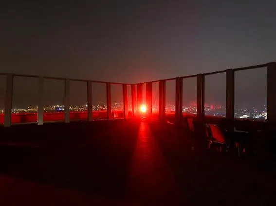 Hanza Tower Diamond Class 2.0 Apartment